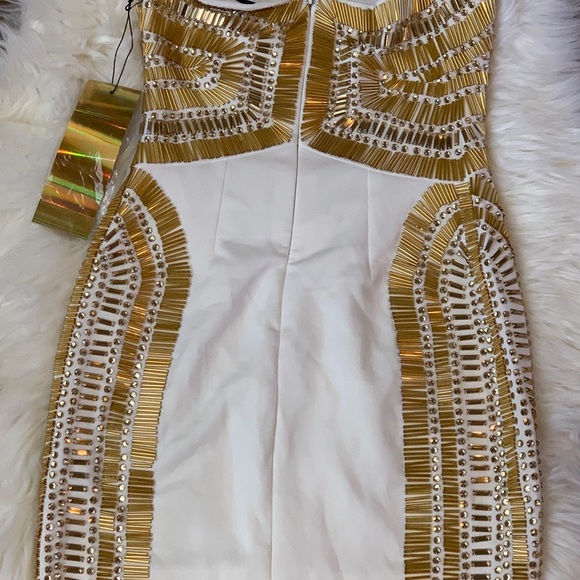 Wow Couture Sweet Heart Body Con W/ Beading Detail - Picture 4 of 4